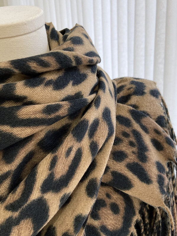 Airchics écharpe léopard avec frange femme mode