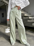 pantalon-brillant-decontracte