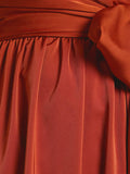 Airchics robe longue satin fendu le côté avec ceinture à fines brides mode bal de promo
