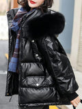 Airchics court manteau avec poches cloutée col en fourrure à capuche femme mode hiver