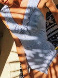 Airchics maillot de bain une pièce rayé à volantée dos nu v-cou mode femme