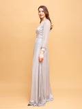 Airchics robe longue mousseline brillante paillette pearl col rond dos nu mode invité mariage gris